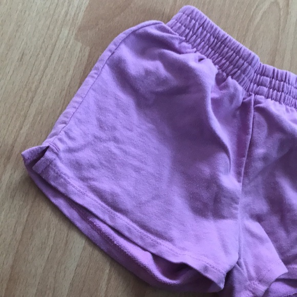 Converse Comfy Lavender Shorts Size 4T - Picture 3 of 8